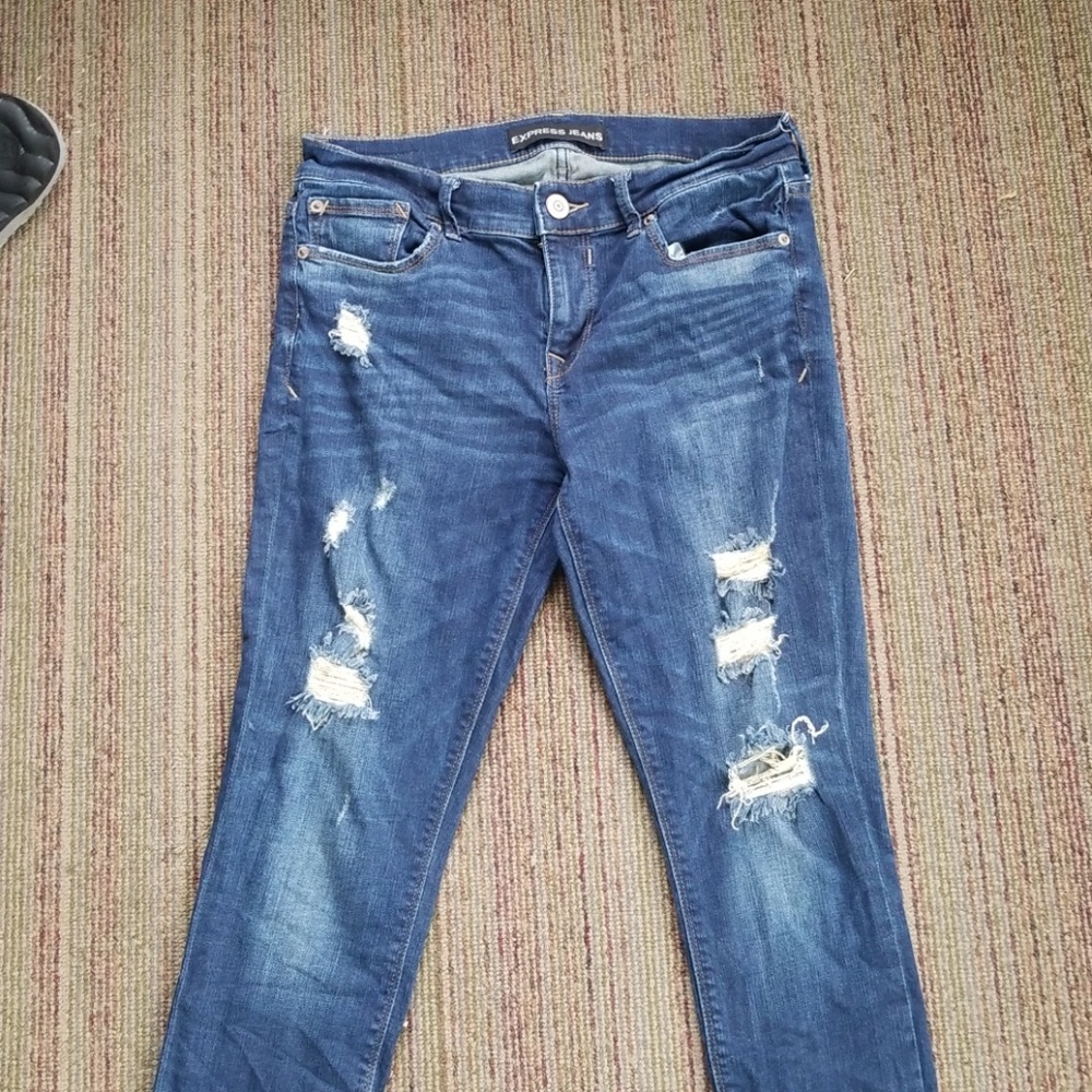 Jean's